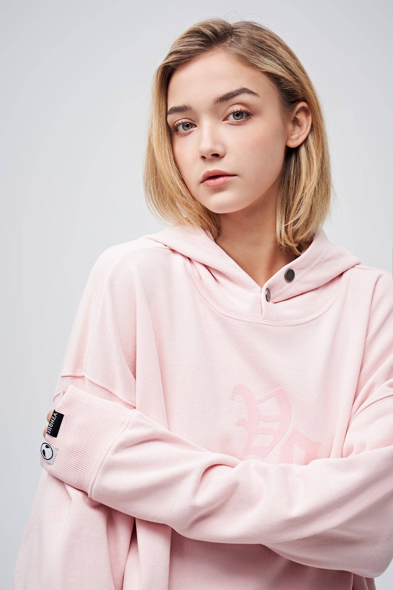 AMOO.90s Vintage Two Seasons Hoodie Pink — Medium