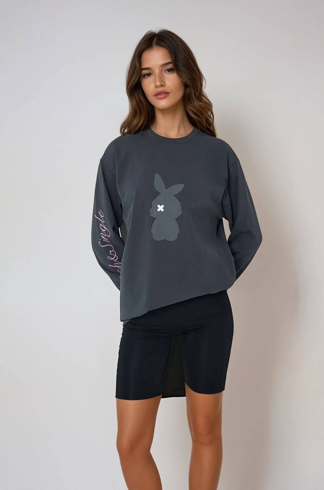 AMOO. Chill Bunny Long Sleeve — Medium