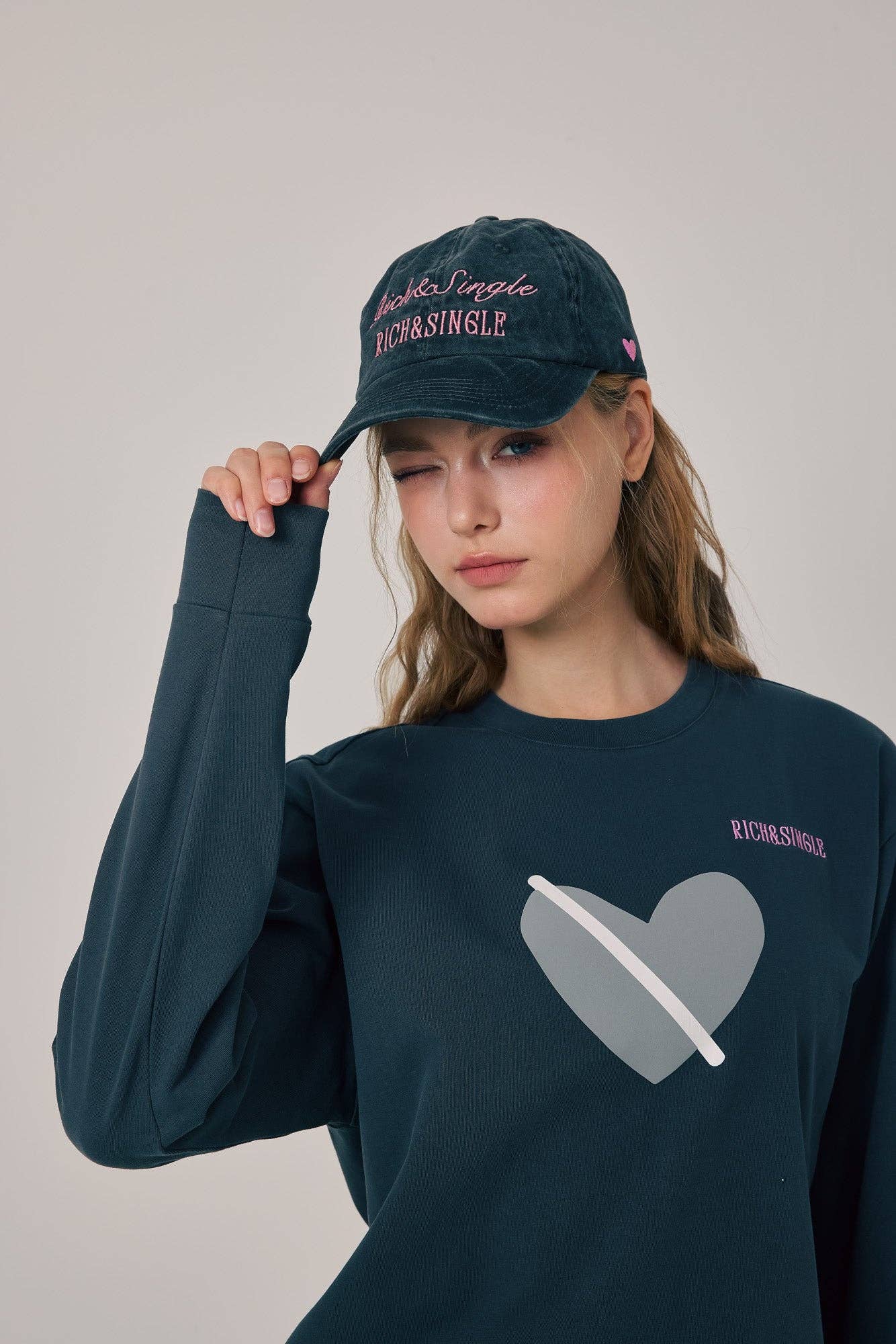 AMOO. Rich & Single Classic Cap