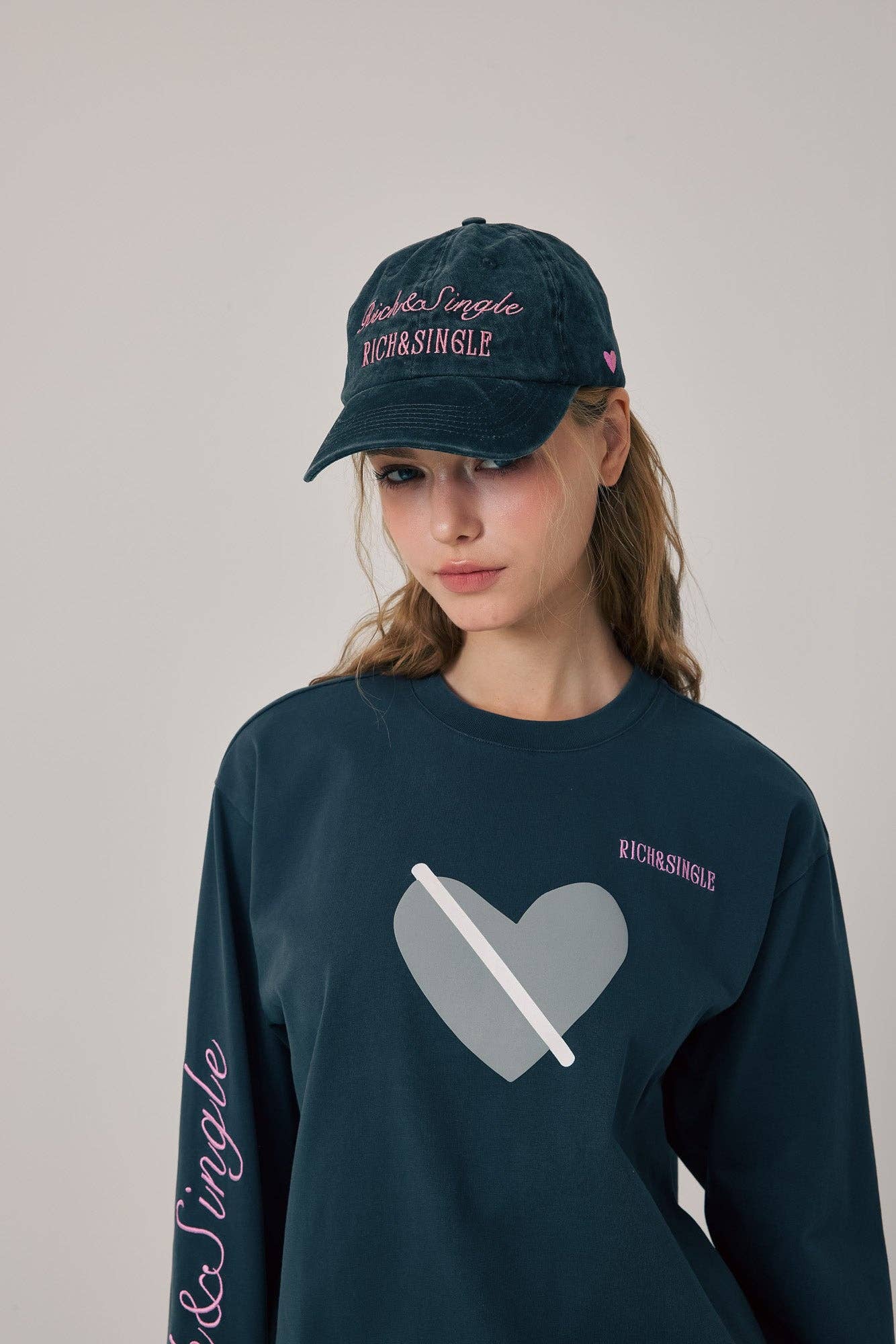 AMOO. Rich & Single Classic Cap