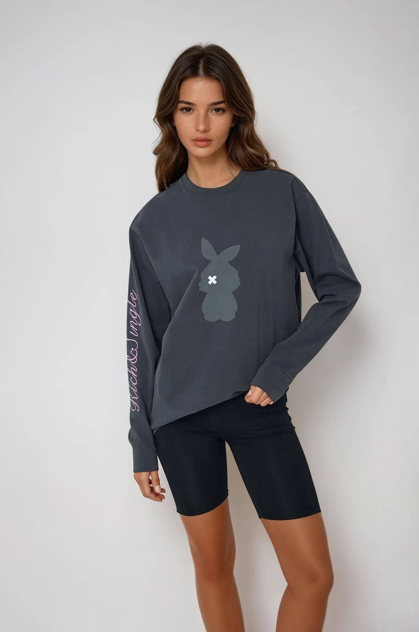 AMOO. Chill Bunny Long Sleeve — Medium