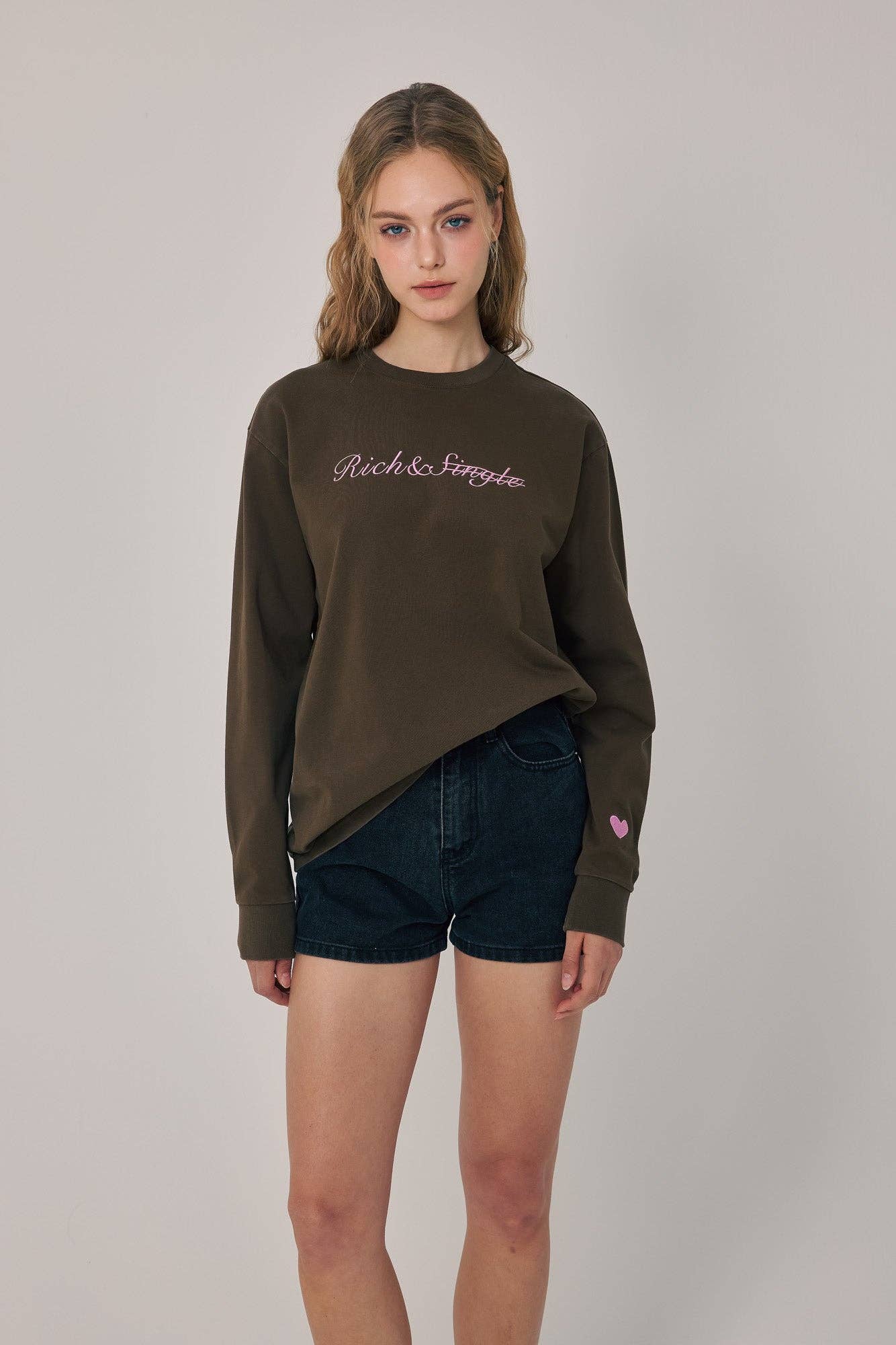 R&S Earthy Elegance Tee — Medium