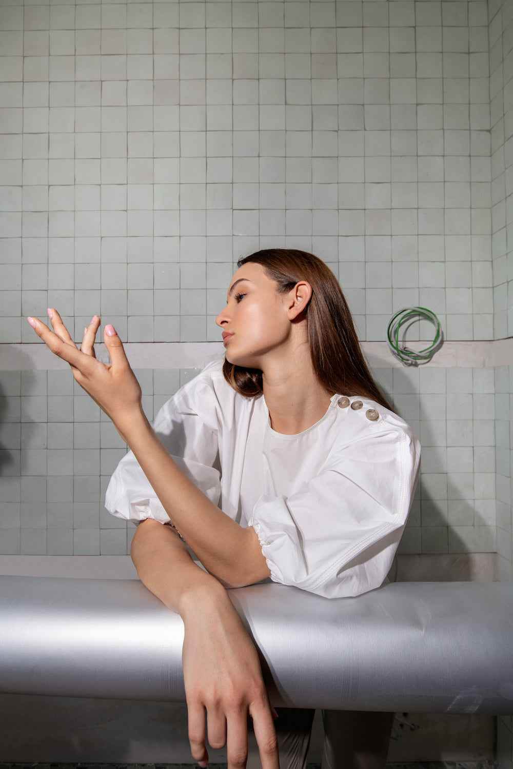SPOON. Cotton Poplin Balloon Sleeve Blouse — Pearl White / Size S