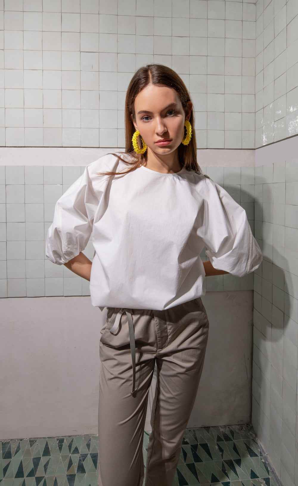 SPOON. Cotton Poplin Balloon Sleeve Blouse — Pearl White / Size S