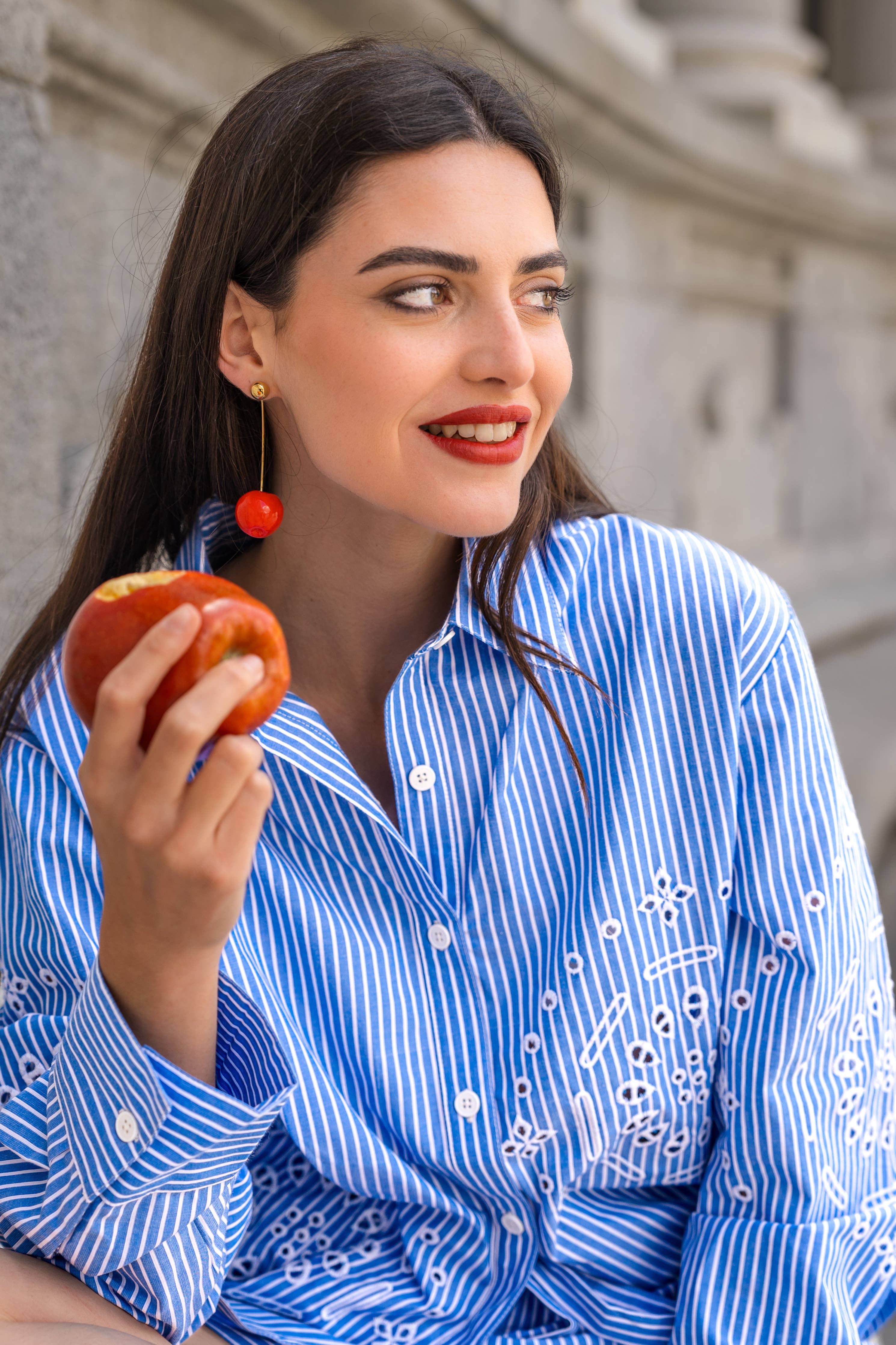 Kapda Casa. Marsella  Embroidered  Shirt & Shorts Set. S