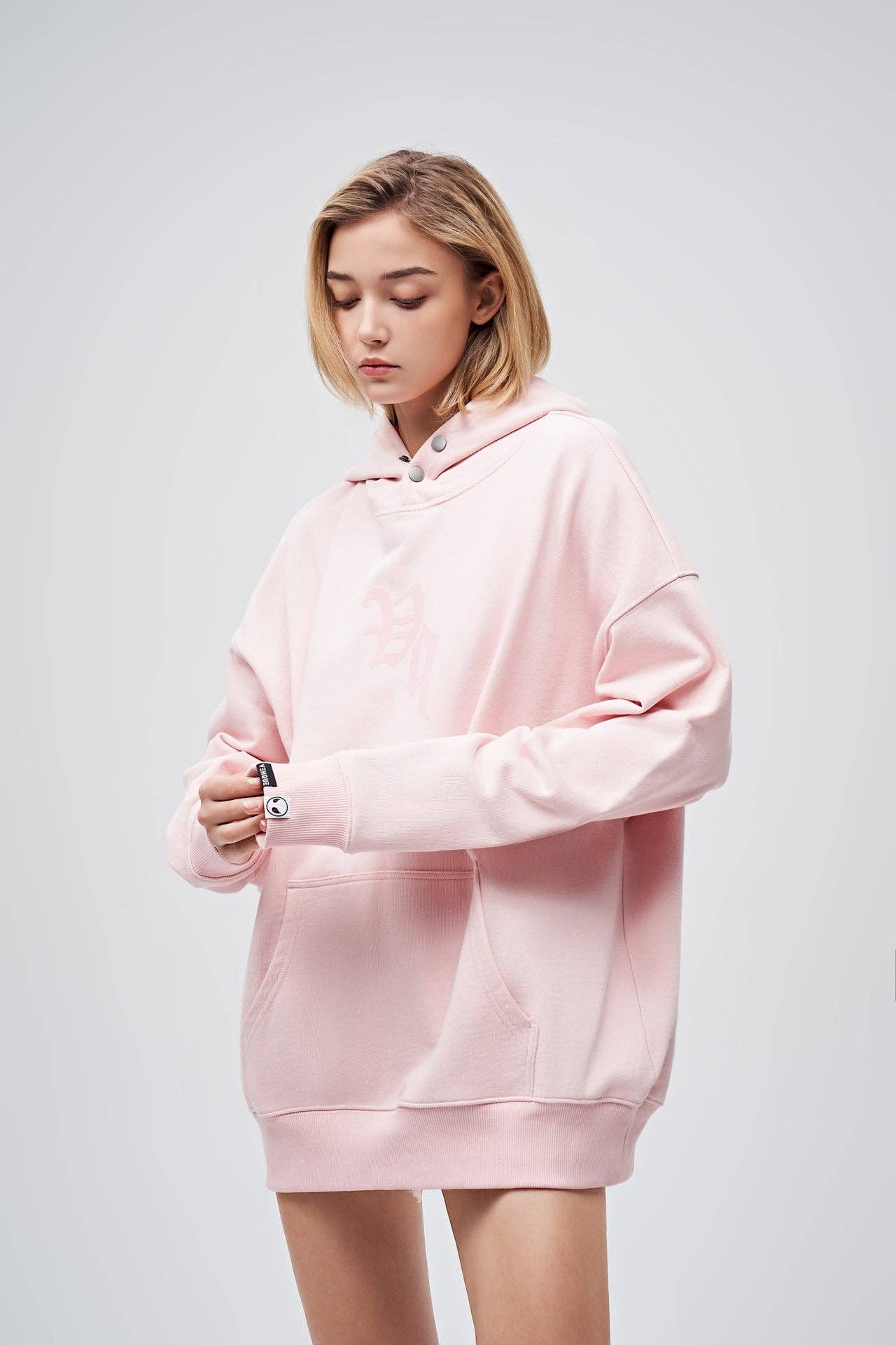 AMOO. 90s Vintage Two Seasons Hoodie Pink — Small